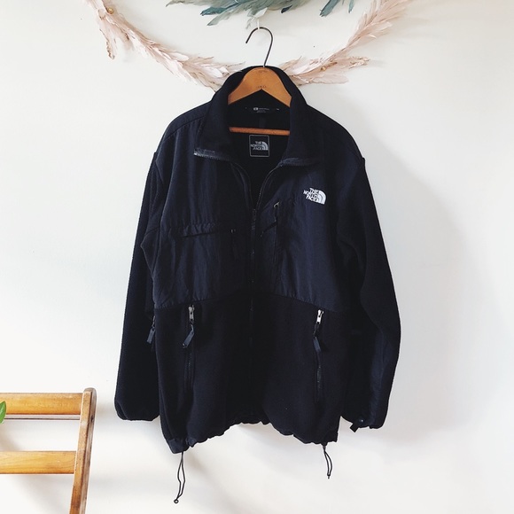 Men’s North Face Jacket - Picture 5 of 10